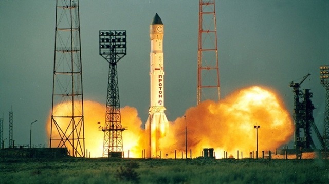 روسيا تطلق 72 قمرًا اصطناعيًا من قاعدة "بايكونور" الفضائية