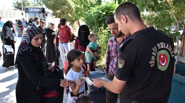 استكمال عودة 59 ألف سوري إلى تركيا بعد انتهاء عطلة عيد الفطر