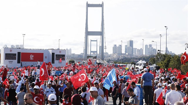 İstanbul'daki "Milli Birlik Yürüyüşü" başladı