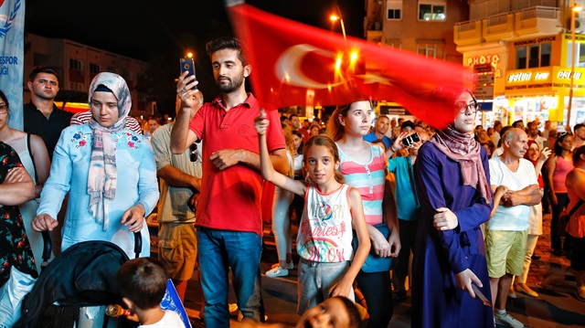 ​Marmaris'teki anmalar için vatandaşlar toplanmaya başladı