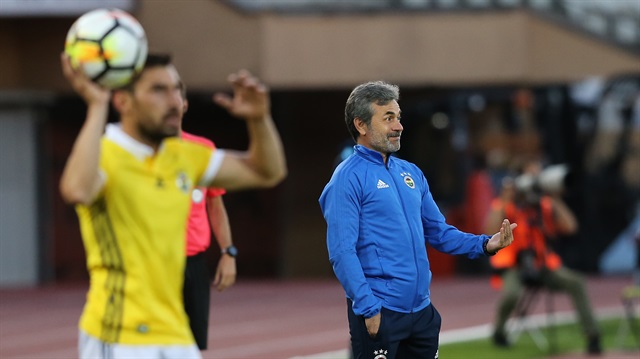 Fenerbahçe Teknik Direktörü Aykut Kocaman, Marsilya maçında takımına önde pres yaptırarak rakibi bozmaya çalıştı. 