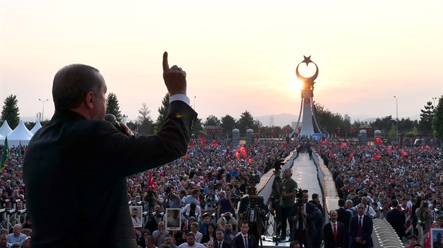 أردوغان: قدمنا ليلة الانقلاب 250 شهيدًا وكسبنا مستقبل البلاد