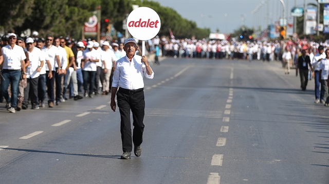 CHP Genel Başkanı Kılıçdaroğlu'nun 'adalet' yürüyüşünden.