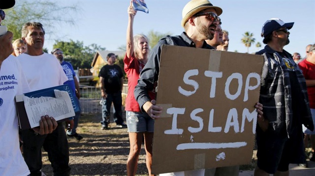 ABD'de İslam karşıtı düzenlenen bir gösteri. 
Arşiv