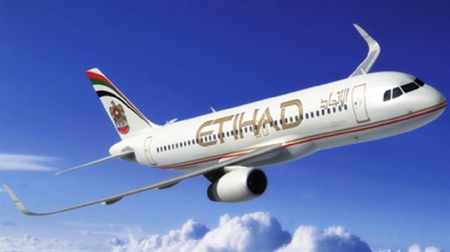 "الاتحاد للطيران" الإماراتية تبيع حصتها في شركة سويسرية
