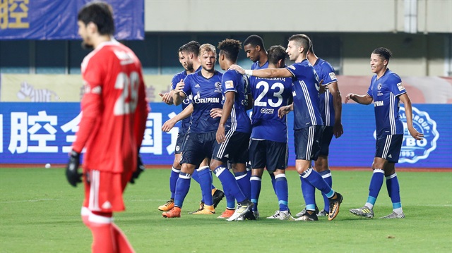 Schalke, Çin'de oynanan mücadeleyi 3-2 kazandı.