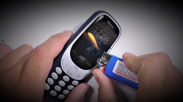 Acımasız testlerde bugün: Yeni Nokia 3310 sağlamlık testinden başarıyla geçti!