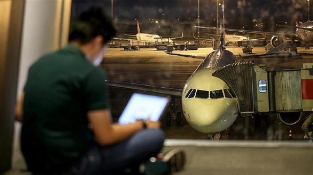 ​
بريطانيا ترفع حظر "الأجهزة الالكترونية" داخل الطائرات القادمة من تركيا

​