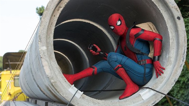 ​Homecoming'in devamı niteliğinde olacak yeni Spider-Man filmi 5 Temmuz 2019'da vizyona girecek. 