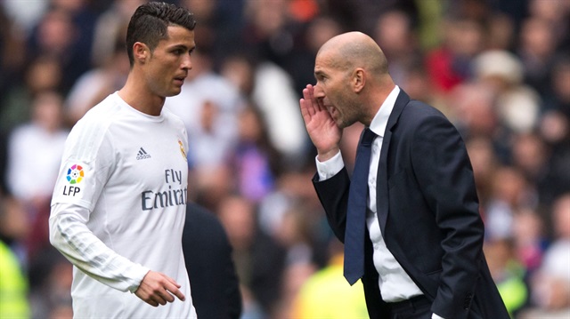 Real Madrid Teknik Direktörü Zinedine Zidane, Ronaldo'nun geleceği hakkında açıklamalarda bulundu.