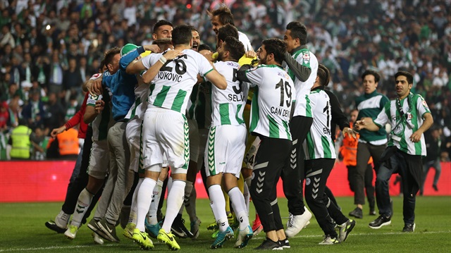Geçtiğimiz sezonun kupa şampiyonu Konyaspor, orta sahaya takviye yaptı.