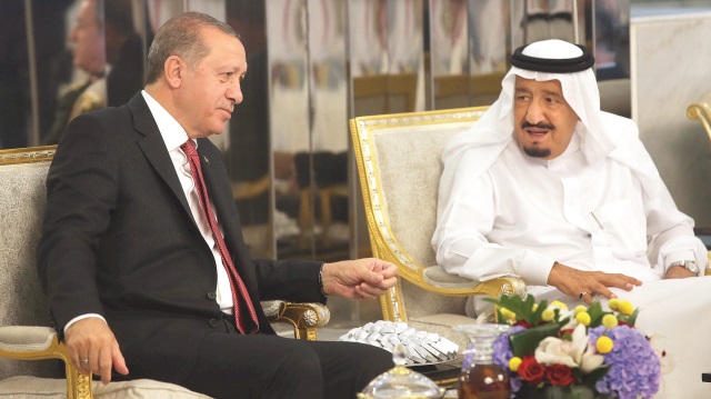 Cumhurbaşkanı Erdoğan Kral Selman'la görüştü