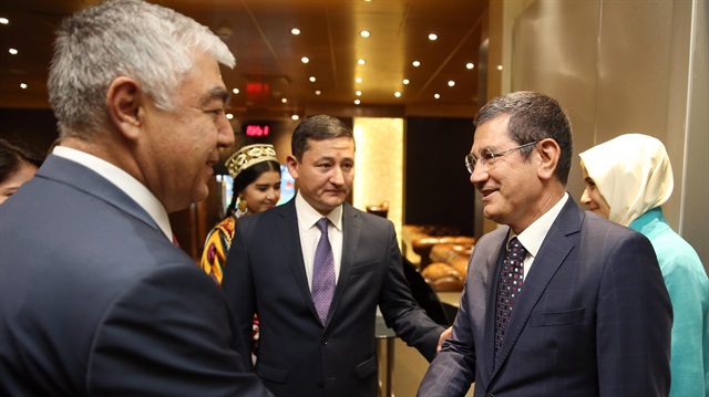 Bakan Canikli, Özbekistan Savunma Bakanı Korgeneral Berdiyev ile görüştü.
