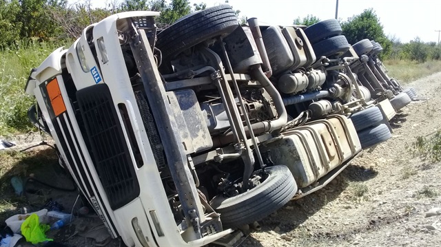 Afyonkarahisar'daki kazada 8 kişi yaralandı. 