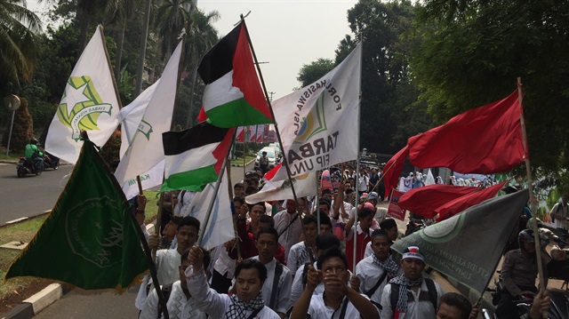 Endonezya'da Mescid-i Aksa'ya destek gösterisi düzenlendi.  