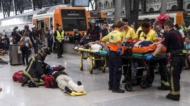 İspanya’nın Barcelona kentinde meydana gelen tren kazasında 48 kişinin yaralandığı açıklandı.​