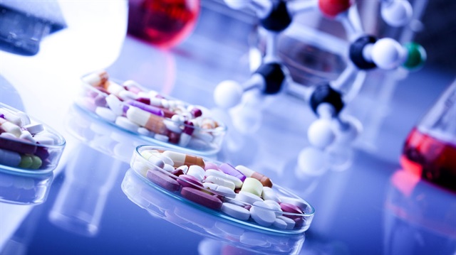 Gelecekte kimyasal ilaçların tamamen yerine geçeceği düşünülen biyoteknolojik ilaçlar dünya ilaç piyasasının yüzde 20'sine ulaştı.
