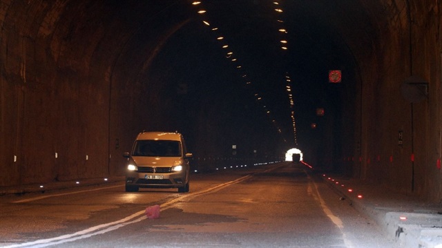  Zigana Tüneli’nin iç aydınlatmasının Türkiye’de başka bir örneği yok.