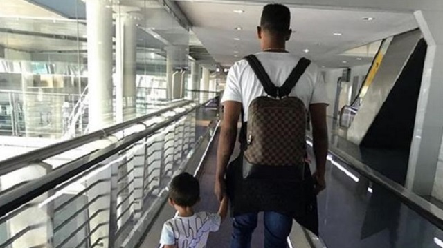 Galatasaray'ın anlaşmaya vardığı Fernando ailesiyle birlikte yola çıktı. 