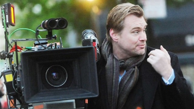 Netflix’in izleyicinin sinema deneyimini yok ettiğini söyleyen Nolan bu deneyimin sadece sinema ile sağlanacağının altını çizdi.