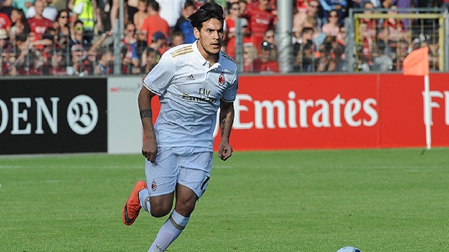 Gustavo Gomez, Milan formasıyla 19 maça çıktı.