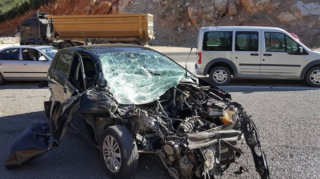 Antalya’da zincirleme trafik kazası: 7 yaralı