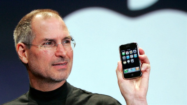Apple'ın CEO'su Tim Cook, ilk iPhone'dan bugüne kadar 1.2 milyar cihaz satışı gerçekleştirildiğini açkladı.