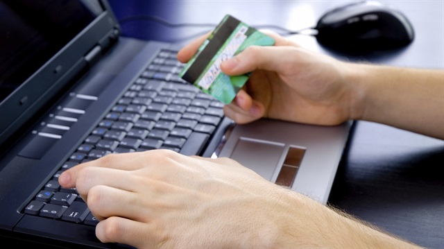 Kredi kartları internet kullanımına nasıl açılır?
