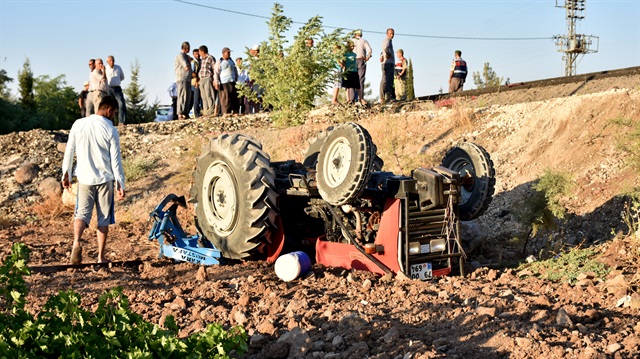 Gaziantep'te trafik kazası: 2 ölü, 1 yaralı