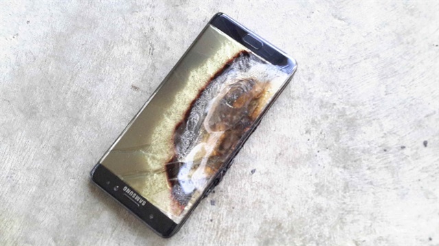 Samsung, telefon pillerini tek tek yok ediyor