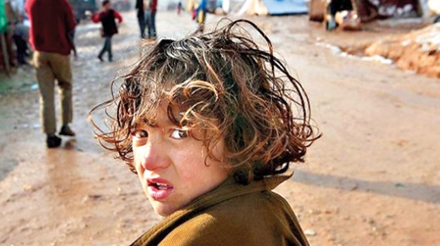 ​Everest Yayınları arasından çıkan “Said ve Shaya”, kanlı Suriye iç savaşına insani açıdan bakıyor