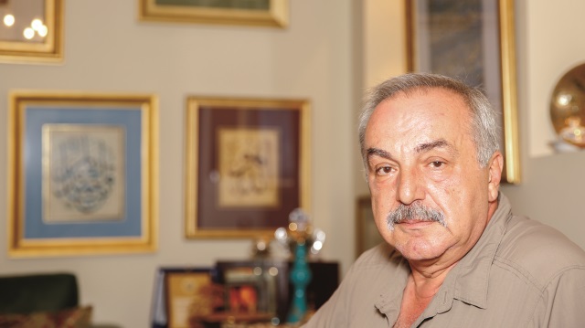 Ebru sanatçısı Alparslan Babaoğlu