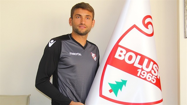 TFF 1. Lİg takımı Boluspor'a 1 milyon Euro bedelle transfer olan Ertuğrul Taşkıran, yeni takımında 
da yedek kulübesinde yer aldı.