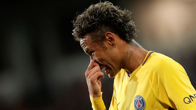 Dünyanın en pahalı transferi Neymar, PSG forması altında çıktığı ilk maçta 1 gol attı, 1 de asist yaptı.