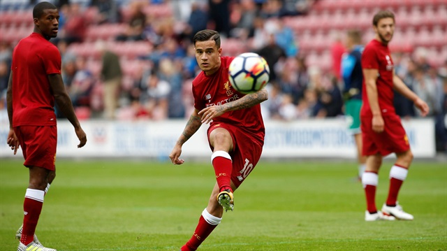 Barcelona'ya transfer olmak istediği bilinen Philippe Coutinho, Liverpool yönetimi tarafından kadro dışı bırakıldı.