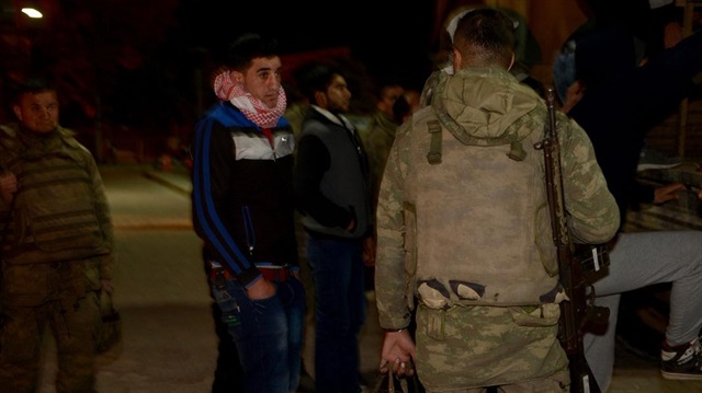 ضبط 14 سوريًا دخلوا الأراضي التركية بطريقة غير قانونية