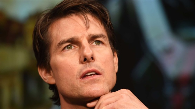 Tom Cruise'un ayak bileğini iki yerinden kırdığı açıklandı.