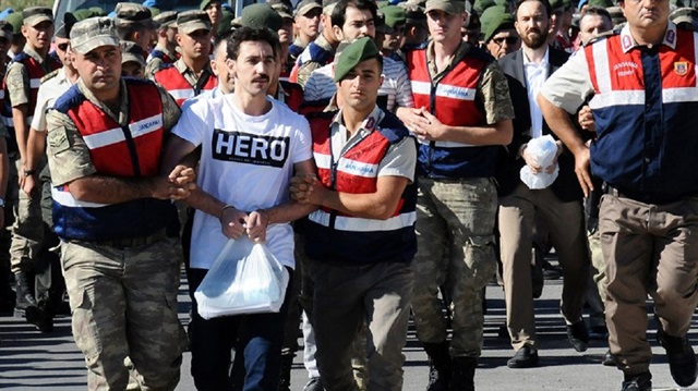 ​Hero tişörtü giyen sanığın avukatı tutuklandı