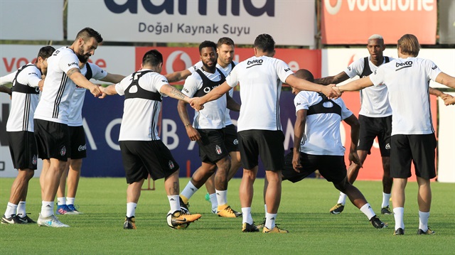 17 yabancısı bulunan Beşiktaş, bu sayıyı 14'e düşürmeye çalışıyor.
