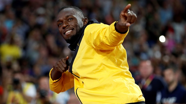 100 metrede (9.58) ve 200 metrede (19.19) dünya rekorlarını elinde tutan Bolt pistlere veda etti.
