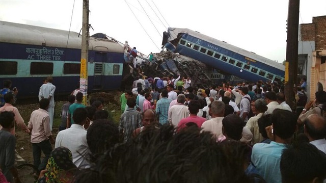 Kaza Muzaffarnagar kentinde bulunan Khatauli tren istasyonu yakınlarında meydana geldi. 
