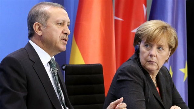 ​

بماذا أوصى أردوغان الجالية التركية في ألمانيا قبل الانتخابات؟