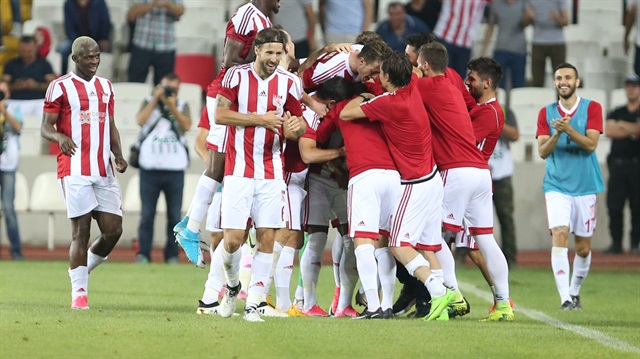 Sivasspor, yenilmezlik serisini 16 maça çıkardı