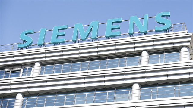 Siemens Stops Turbine Sales to Russia in Sanctions Dispute