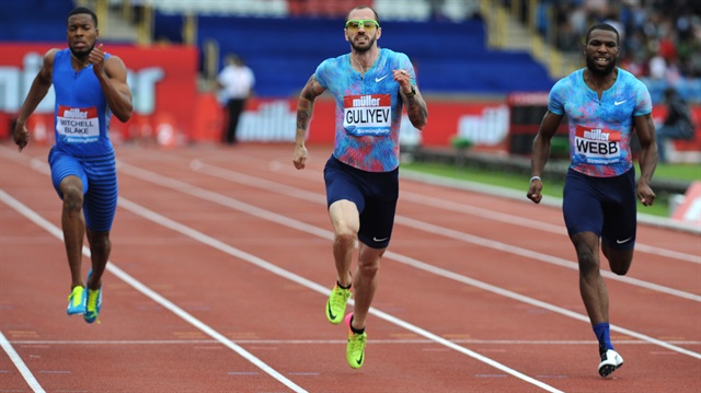 Dünya şampiyonu Ramil Guliyev, Diamond League'in Birmingham ayağında erkekler 200 metreyi 20.17'lik derecesiyle kazandı.