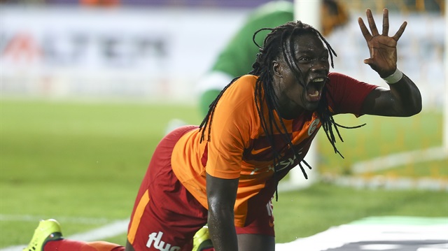 Deplasmanda Osmanlıspor ile karşılaşan Galatasaray, rakibini 3-1 yendi. 