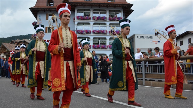 İtalya'nın Moena kentinde Türk Festivali düzenlendi.