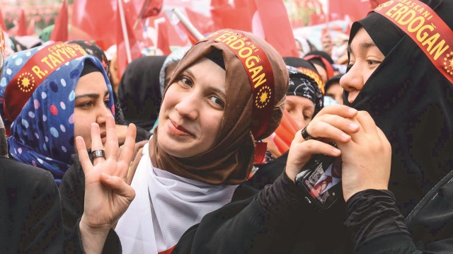 ​AK Parti kadınların