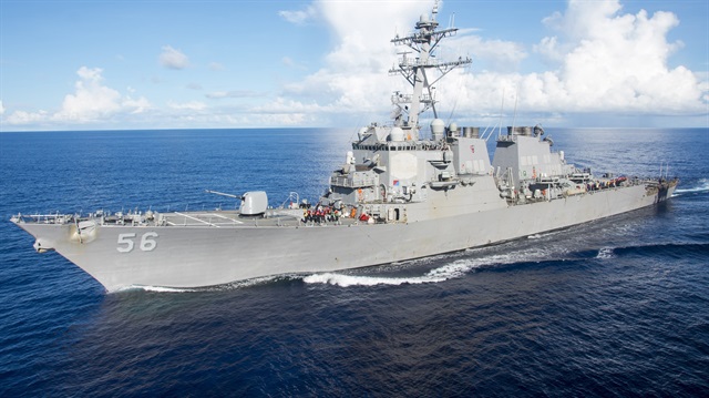 USS John S. McCain adlı savaş gemisi 