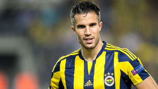 Fenerbahçeli futbolcu Van Persie istatistikleriyle taraftarın tepkisini çekti. 